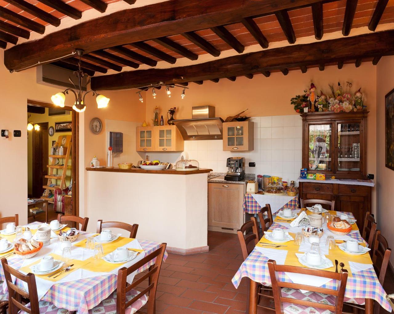 Agriturismo Casolare Lucchese Лукка Экстерьер фото