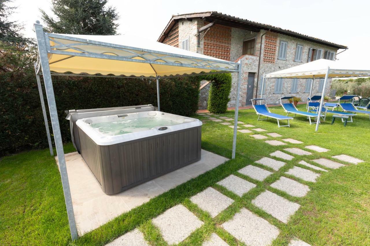 Agriturismo Casolare Lucchese Лукка Экстерьер фото